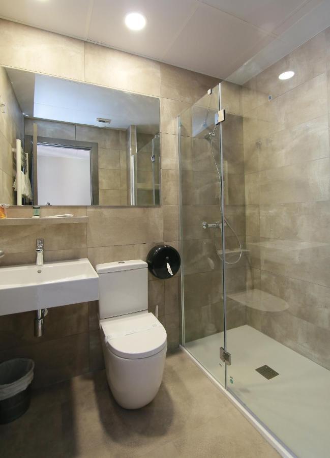 Hotel Esplugues 2*